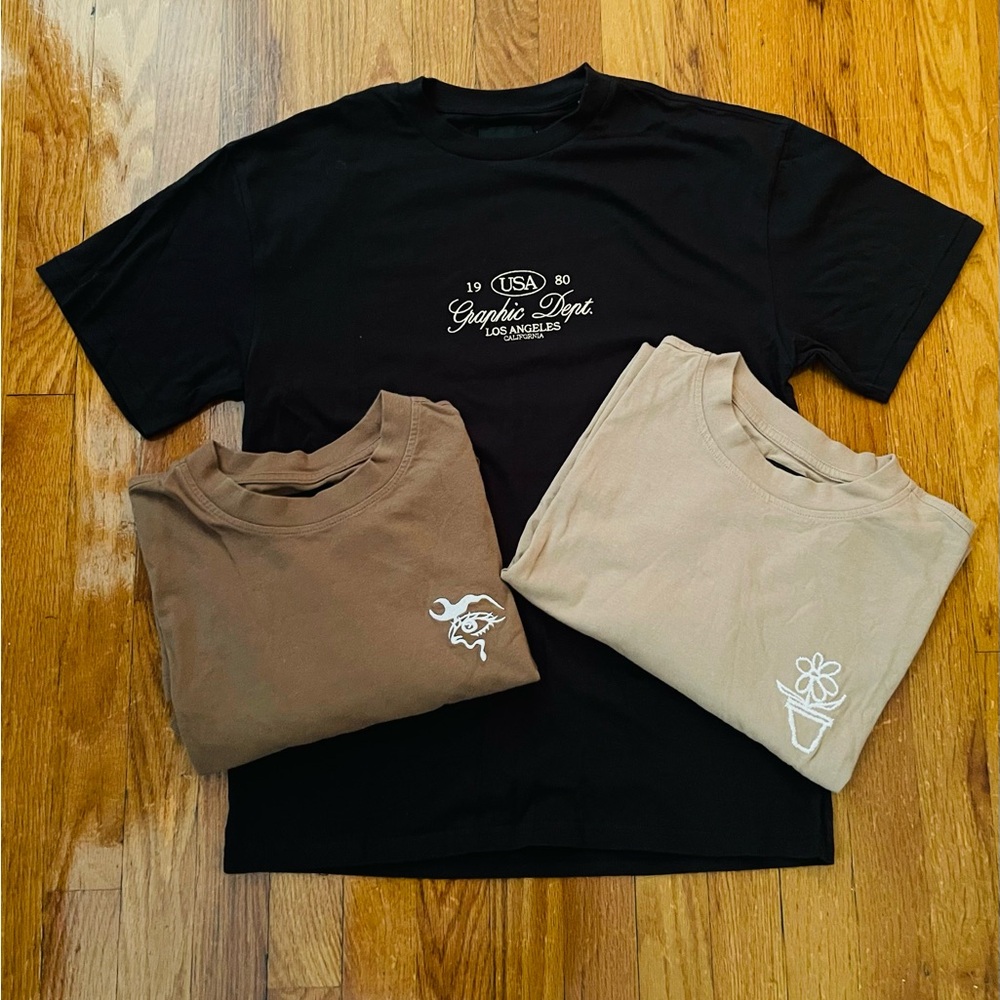 Men’s PacSun Black, tan and Brown Short Sleeve Tees - Sz. Small